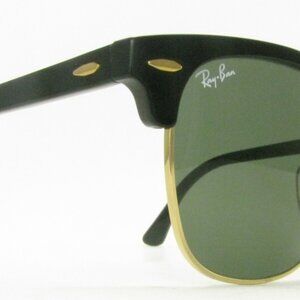 Ray-Ban RB3016-W365 Clubmaster  Black Frame Green Lenses 51mm Unisex Italy Made